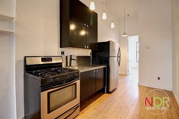 Rented by Next Door Realty NYC | media 7