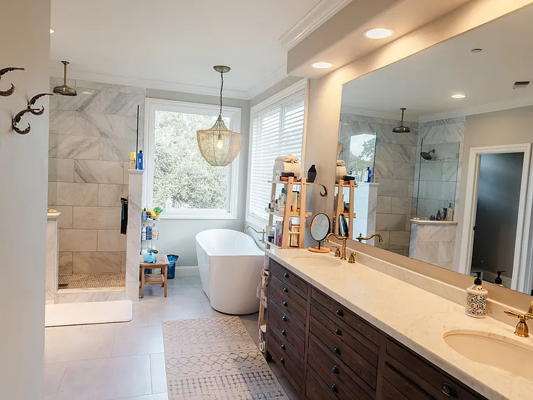 752 Eucalyptus Ave — Photo 22