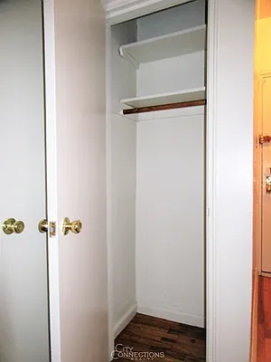 Rented by City Connections Realty | media 28