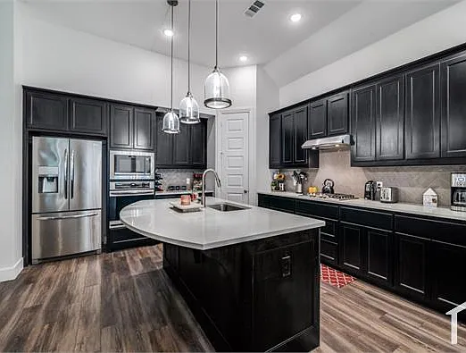 1623 Salvatore Ln — Photo 8