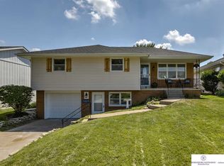 4829 Orchard Ave, Omaha, NE 68117