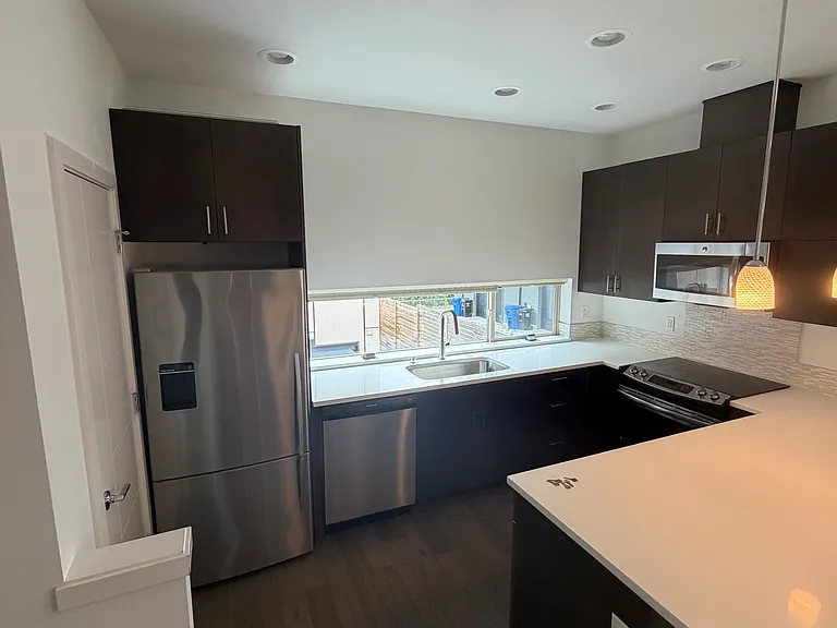 2307 N 113th Pl — Photo 11