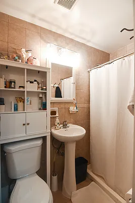 Rented by The Agency | media 6