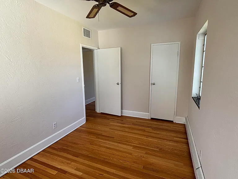 500 S Beach St #B3 — Photo 8