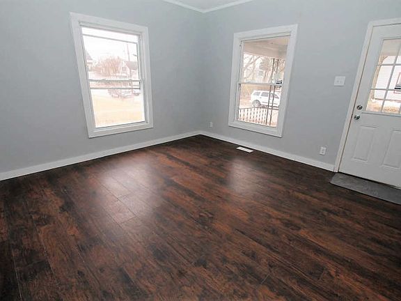 4th image of 1015 S 21st St