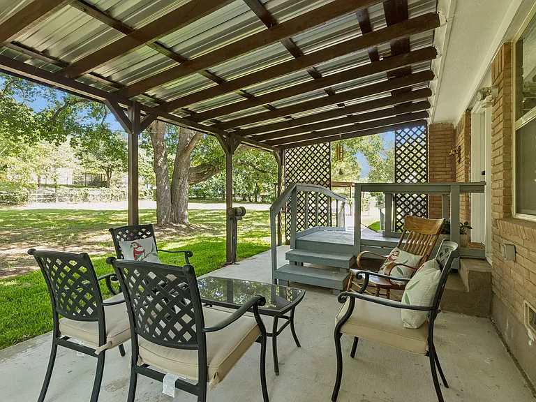 1212 W Murphy Rd — Photo 24
