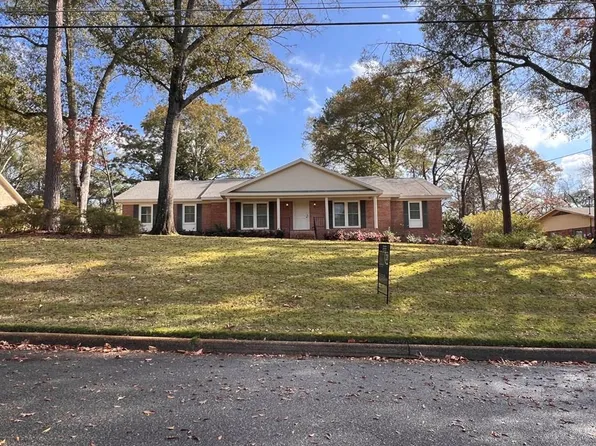900 Richmond Rd, Dothan, AL 36303