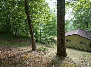 995 Paradise Rd, Somerset, KY 42501