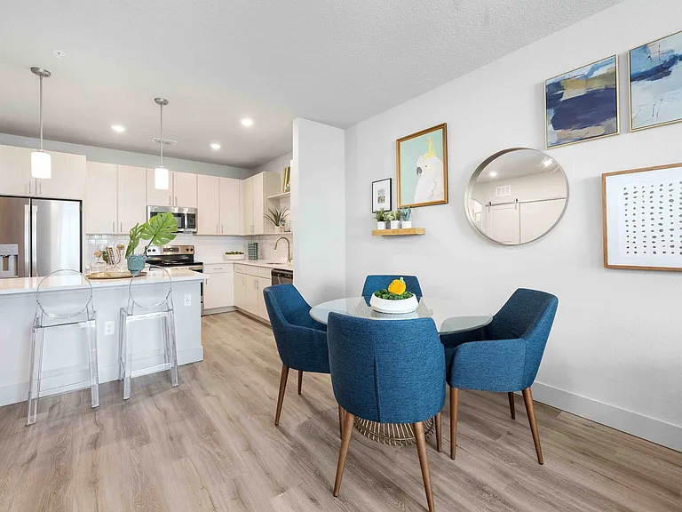 Dunson Grove Apartments — Photo 6