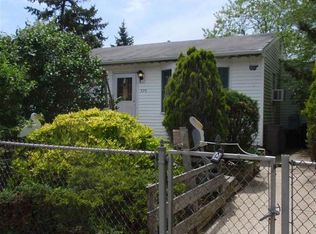 320 Town Bank Rd, Cape May, NJ 08204