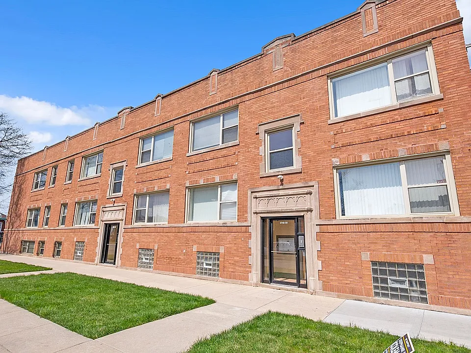 6155 S California Ave #2748-54