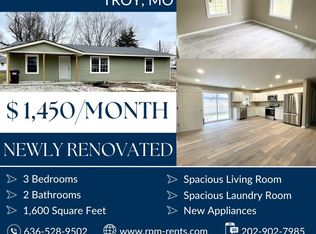 431 Harris St, Troy, MO 63379