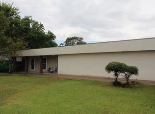 1118 W 2nd St, Freeport, TX 77541