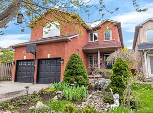 5956 Rayshaw Cres, Mississauga, ON L5M 2P2