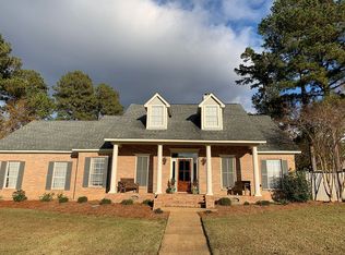 110 Meadowview Rdg, Brandon, MS 39047