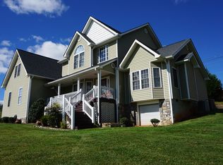 20 Woods Crossing Way, Weaverville, NC 28787