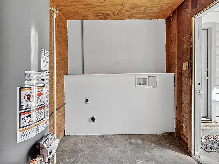 4634 Weir Dr — Photo 18