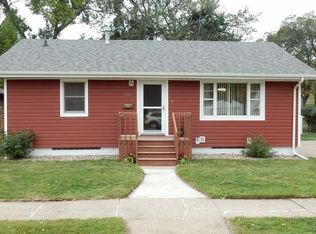914 Curtis St N, Bismarck, ND 58501