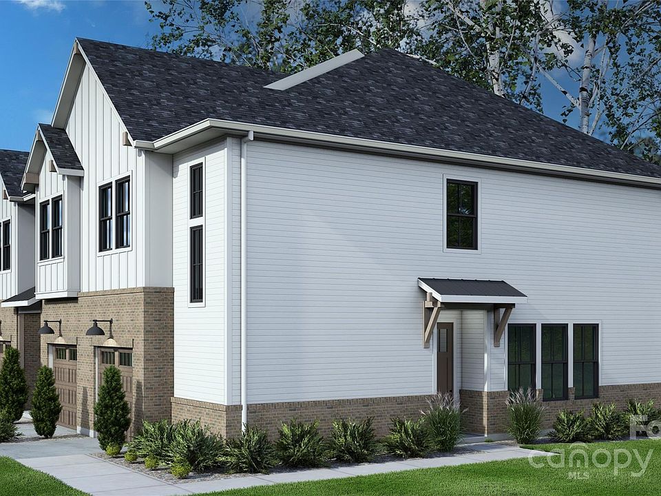 2nd image of 175 Collin Pl #24