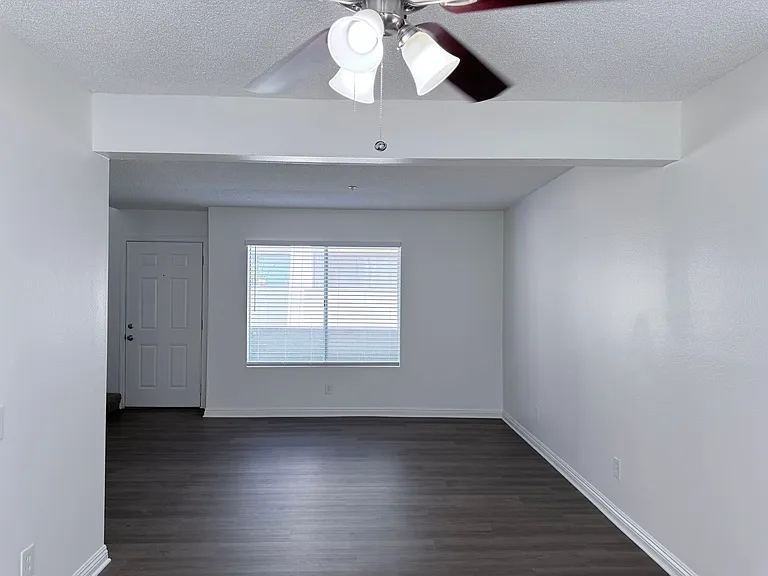1163 W Badillo St — Photo 6