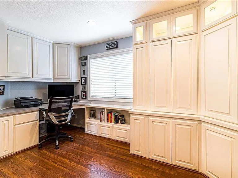 21832 Caminito Dr — Photo 10