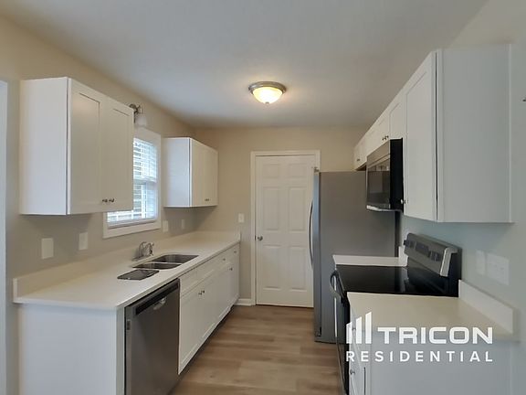 5th image of 2432 Egret Dr