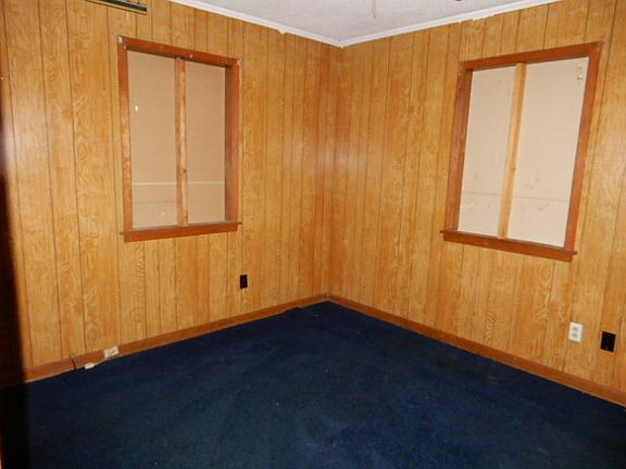 5th image of 1708 Jackson St