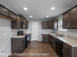 842 S Waco Ave, Springfield, MO 65802