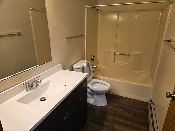 3rd image of 2521 Honey Lou Ct #4