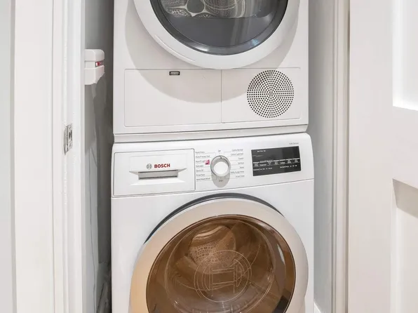 1356 Madison Avenue image 13 of 15