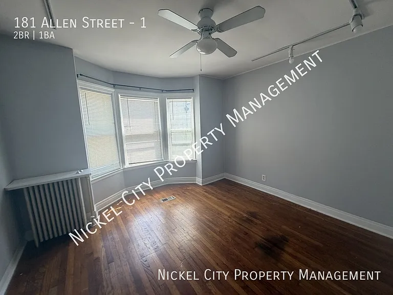 181 Allen St #1 — Photo 3