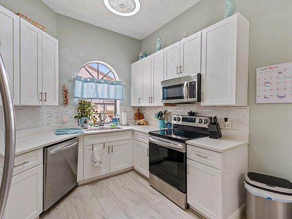 3rd image of 5139 Floria Way #O