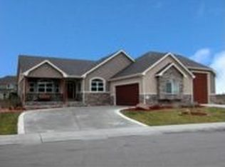 3105 Culebra Peak Dr, Loveland, CO 80538
