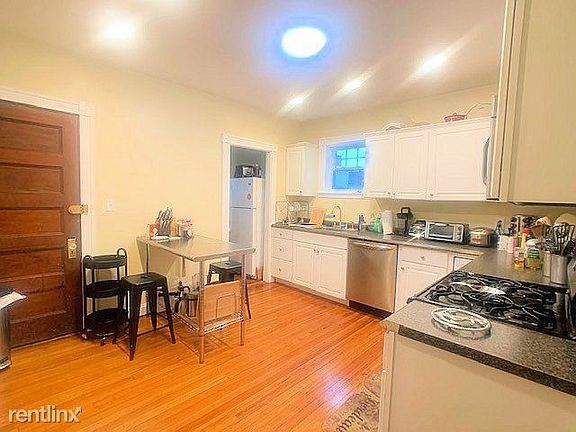 Kitchen1