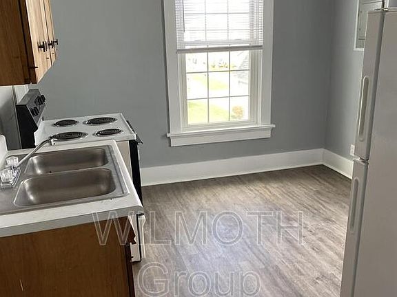 5th image of 332 S Main St #B