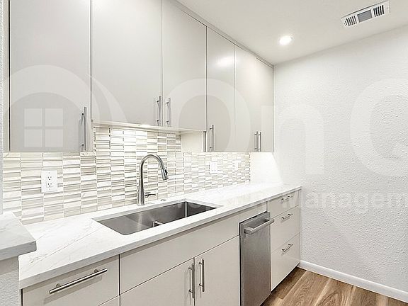 5th image of 8210 Bent Tree Rd APT 147