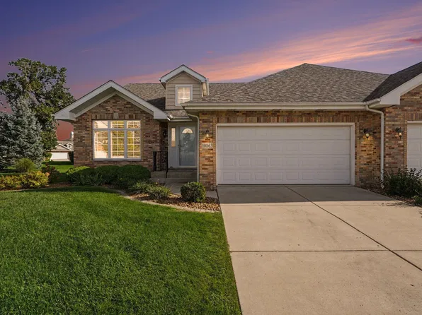10863 Wachter Ct, Saint John, IN 46373