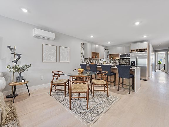 5th image of 22 Perrine Ave #1