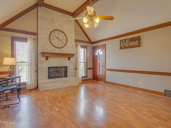 4th image of 7424 Wrenwood Dr