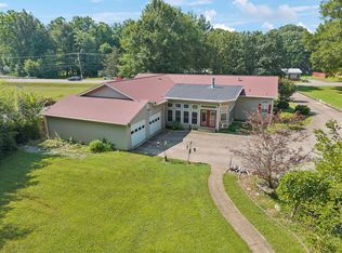 1108 Lone Oak Rd, Paris, TN 38242