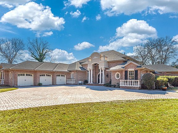 5th image of 2798 Dogwood Acres