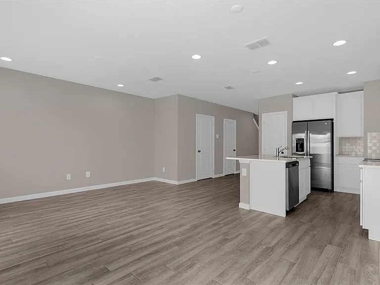 153 Cape Honeysuckle Pl — Photo 10