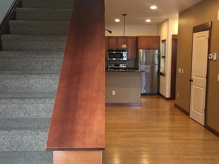 3337 N 27th Ave #30 — Photo 4