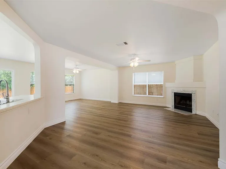 2620 Stapleford Dr — Photo 12
