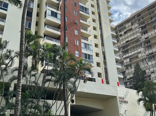 2740 Kuilei St APT 402, Honolulu, HI 96826