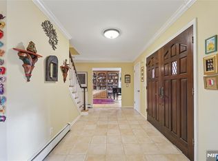 45 Hickory Ln, Closter, NJ 07624