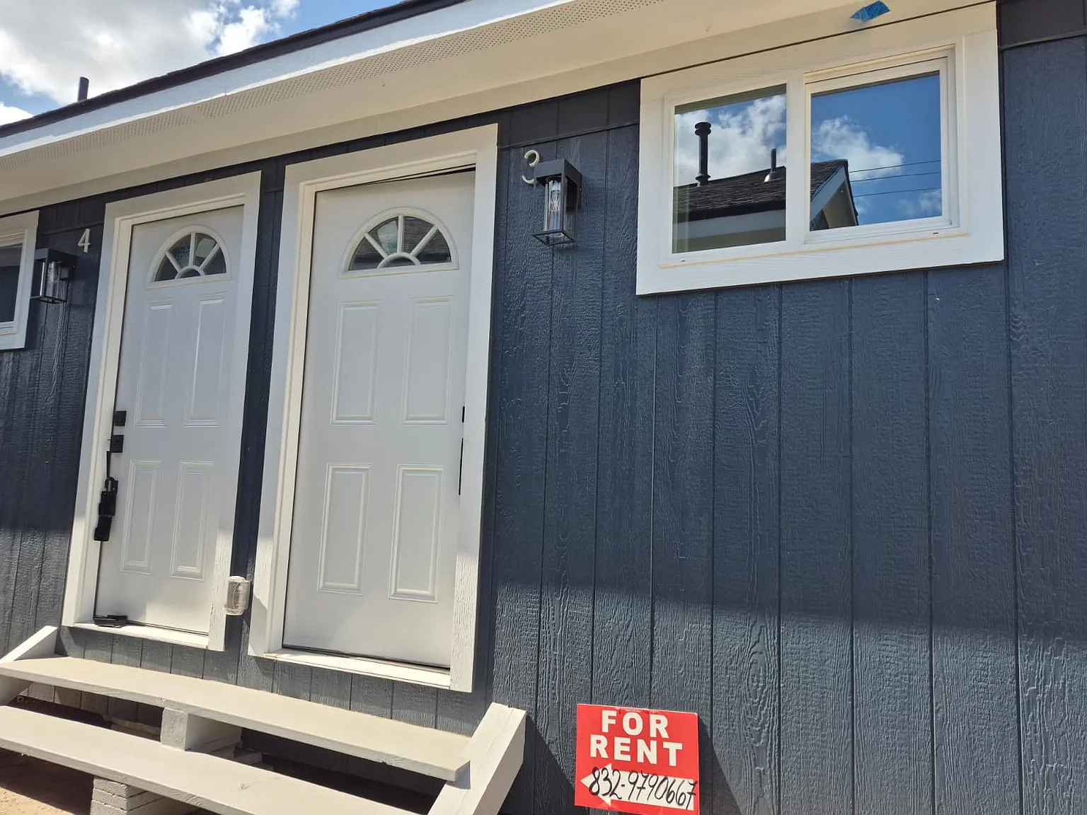 2 bed, 650 sqft, $1,100 — Photo 1