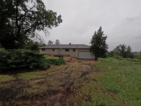 2nd image of 21665 Manton School Rd