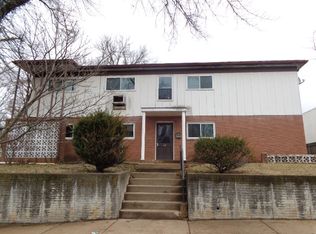 10 N Douglas Ave APT J, Belleville, IL 62220