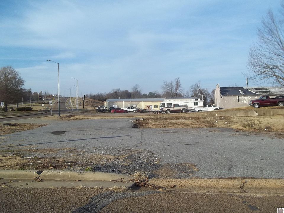 1st image of 502 N 7th St